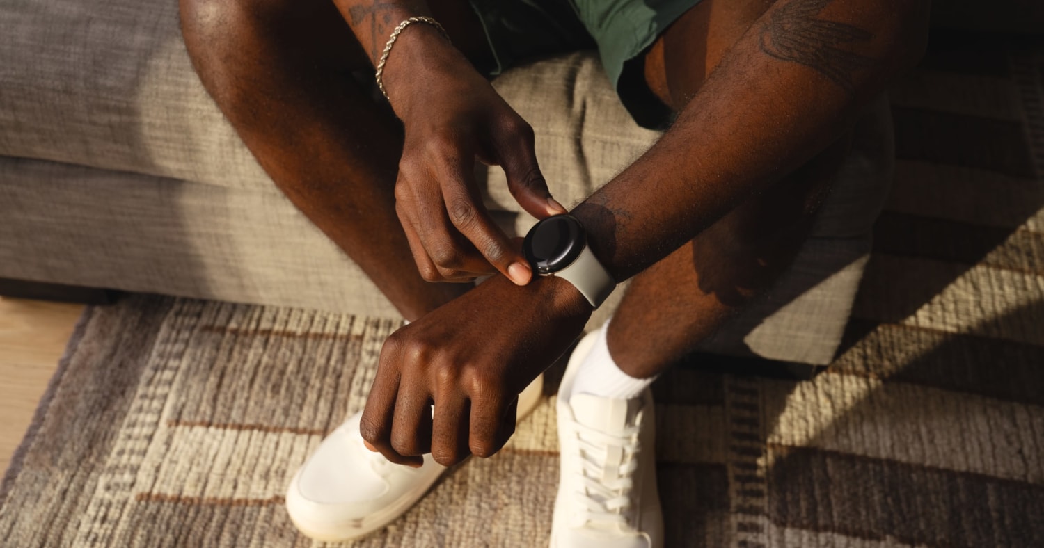 Prime Day 2024 has the hottest smartwatch deals. Find discounts on top brands and features that fit your style and budget.